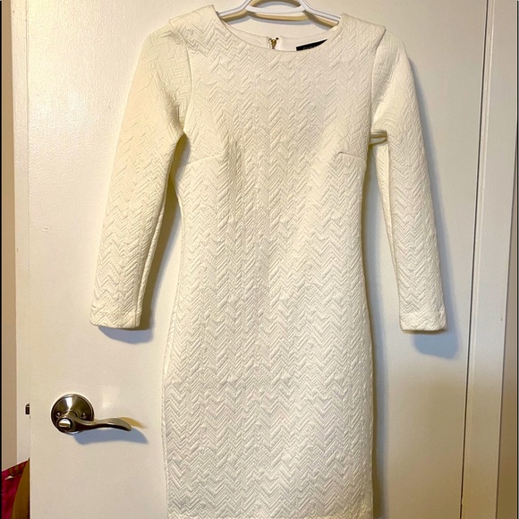 2/$40 —- Classy bodycon white dress - Picture 1 of 5